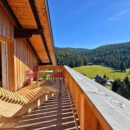 Claras Bergzeit - Panoramasauna
